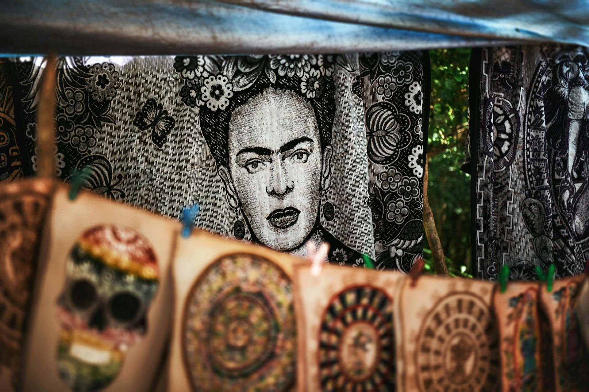 FRIDA KAHLO